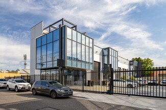 Plus de détails pour 1-3 Moore Rd, Airport West - Industriel à vendre