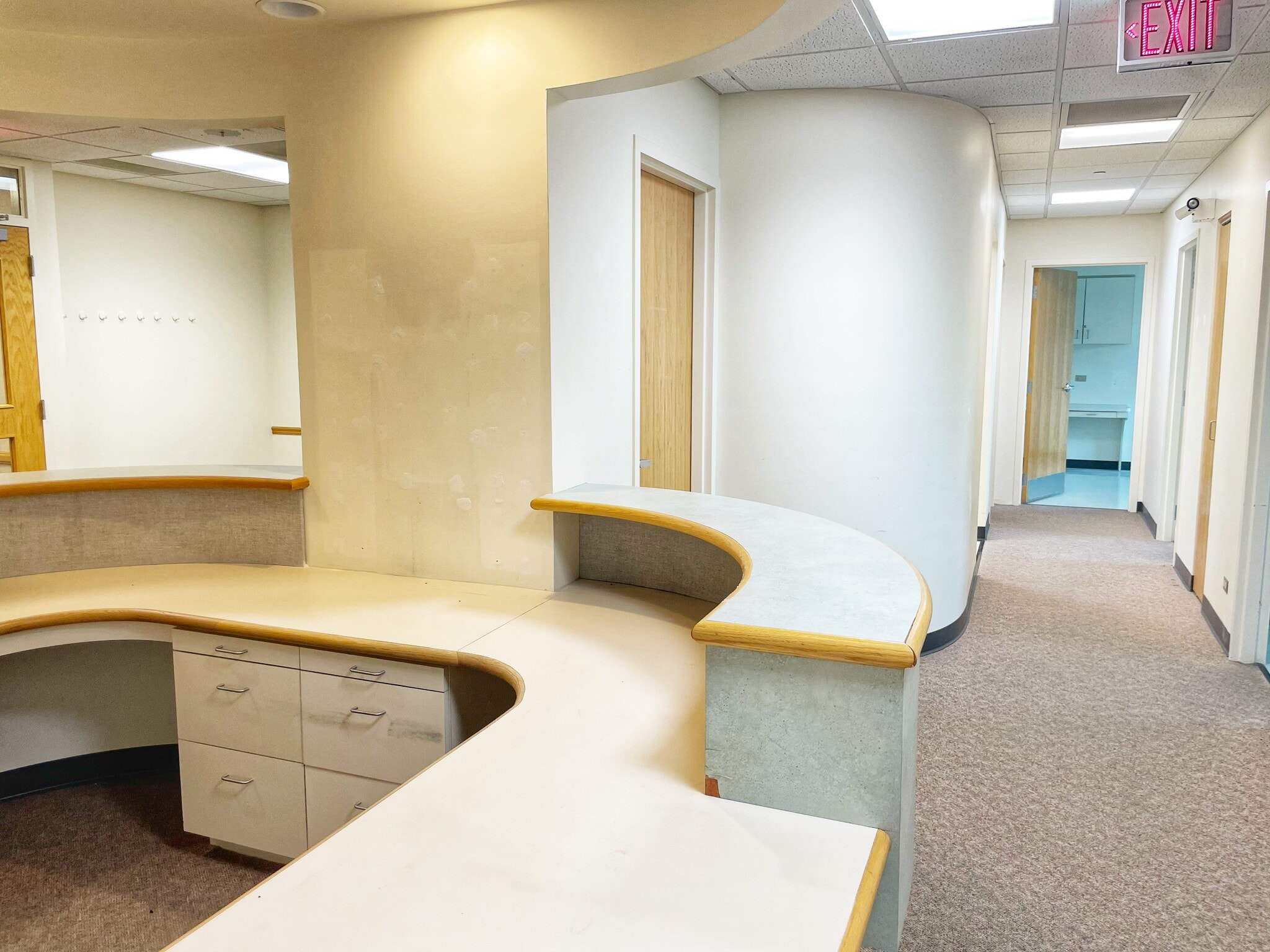 1170 E Belvidere Rd, Grayslake, IL à louer Photo intérieure- Image 1 de 5