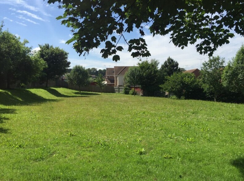 1 South Cliff Parade, Broadstairs à vendre - Aérien - Image 2 de 3