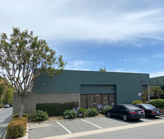 4848 Colt St, Ventura, CA à vendre - Photo du bâtiment - Image 3 de 8