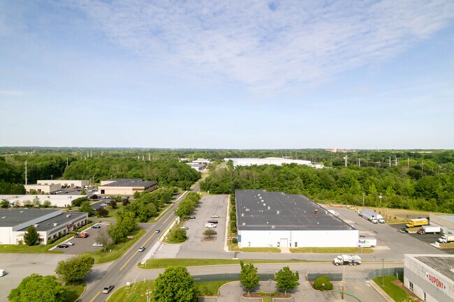 Plus de détails pour 300 Ruthar Dr, Newark, DE - Industriel à louer