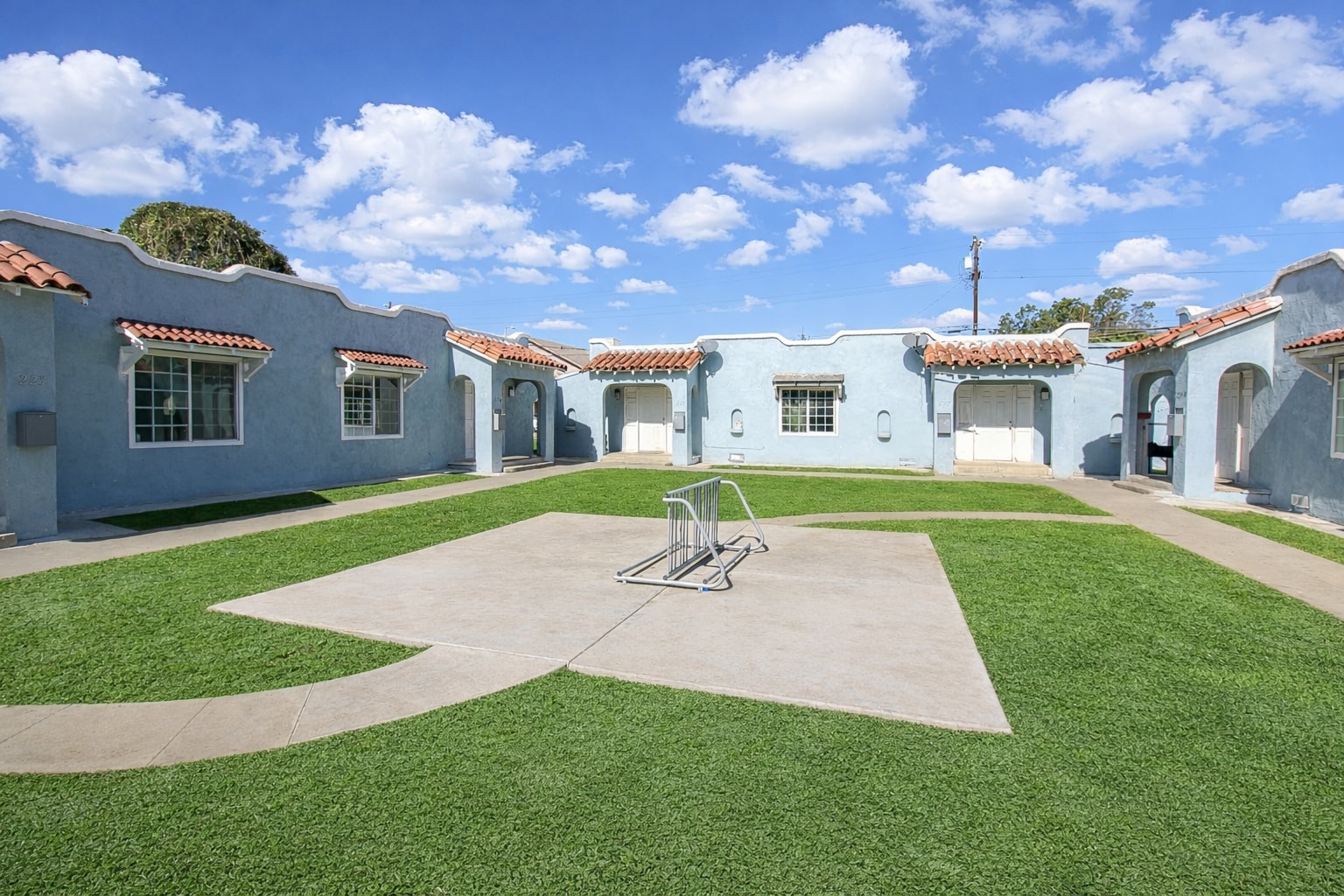 223 E Tunnell St, Santa Maria, CA for sale Primary Photo- Image 1 of 13
