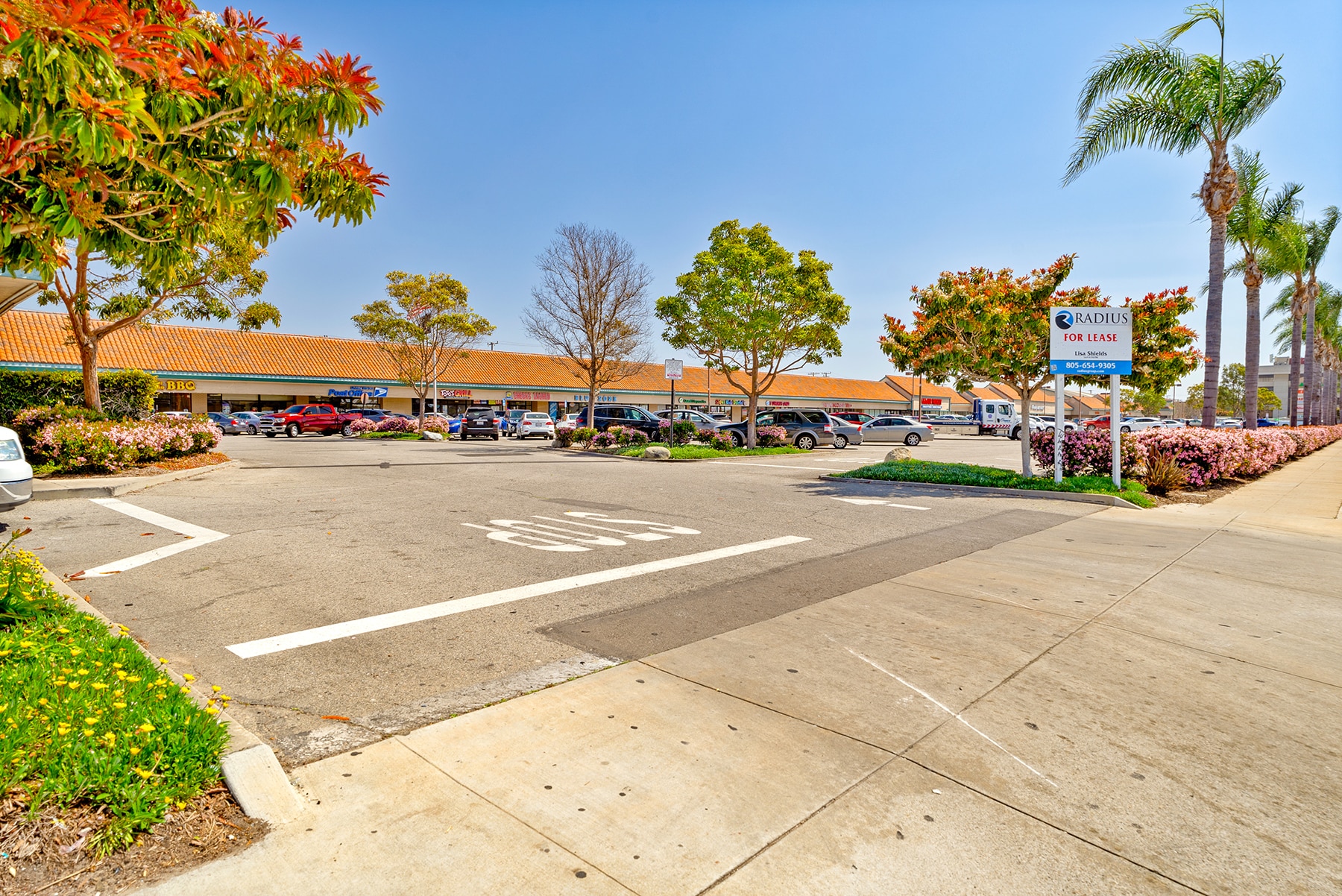 2500-2818 Saviers Rd, Oxnard, CA for lease Building Photo- Image 1 of 6
