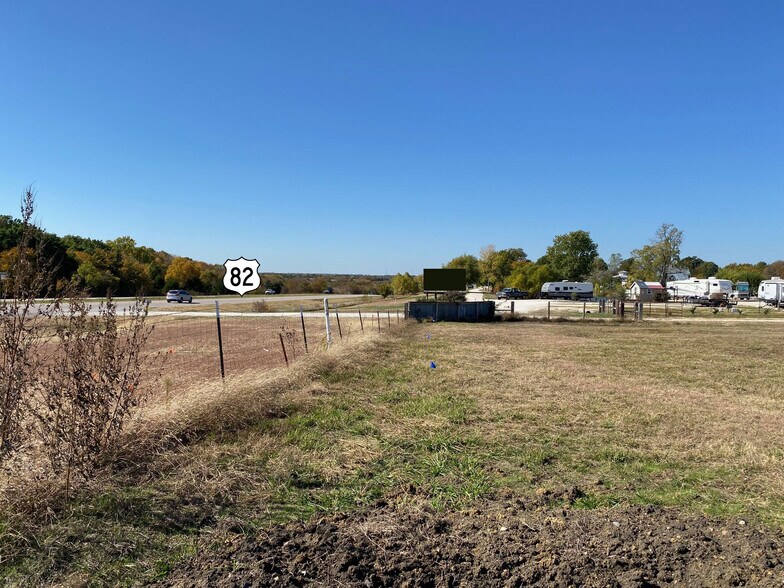 153 Raccoon Dr, Sherman, TX à vendre - Photo du bâtiment - Image 2 de 9