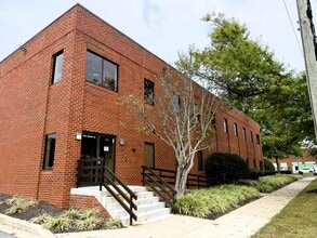 7905 Airpark Rd, Gaithersburg, MD for lease Interior Photo- Image 1 of 7