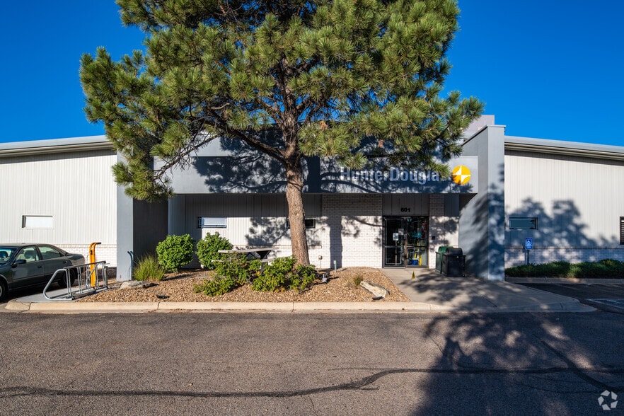 601 Alter St, Broomfield, CO à louer - Photo du bâtiment - Image 2 de 4
