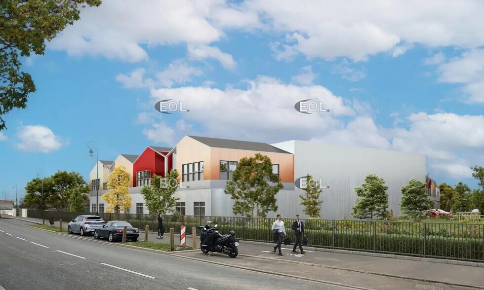 Flex in Montgeron for sale - Building Photo - Image 2 of 11