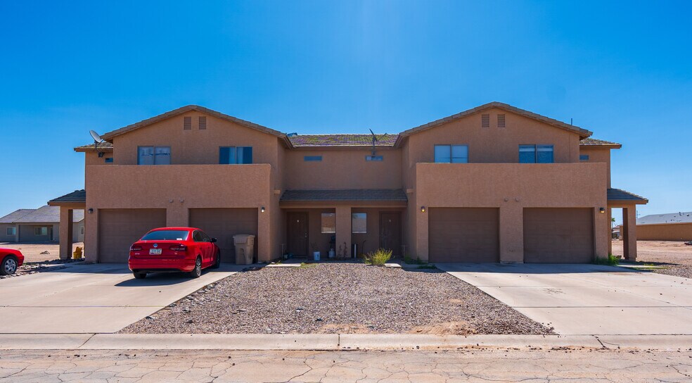 15855 S Moon Valley Rd, Arizona City, AZ à vendre - Photo principale - Image 1 de 14