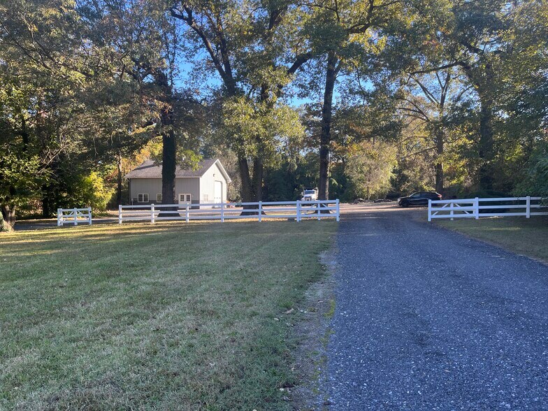 97 Ritchie Hwy, Pasadena, MD à vendre - Photo du bâtiment - Image 1 de 5