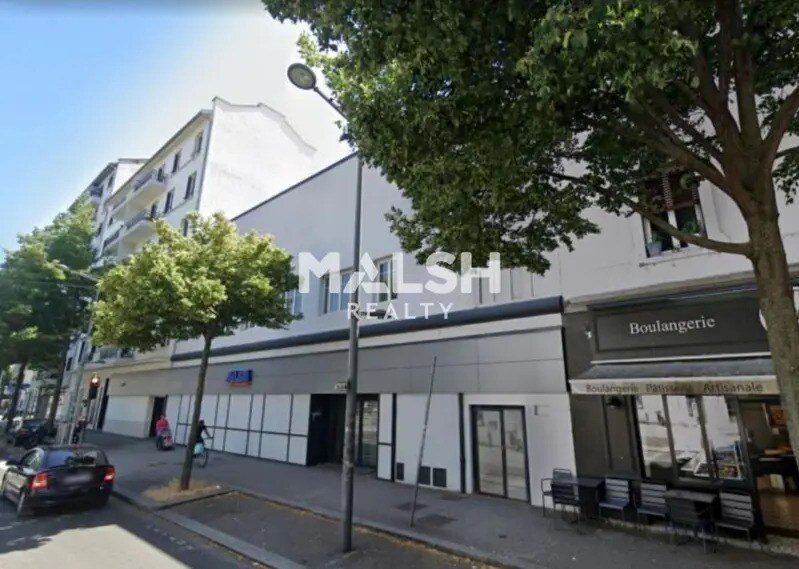 Office in Lyon for lease Building Photo- Image 1 of 17