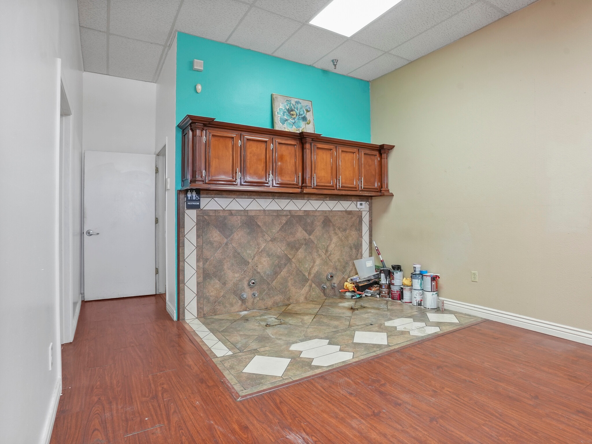 4325 S 48th St, Tempe, AZ for lease Interior Photo- Image 1 of 10