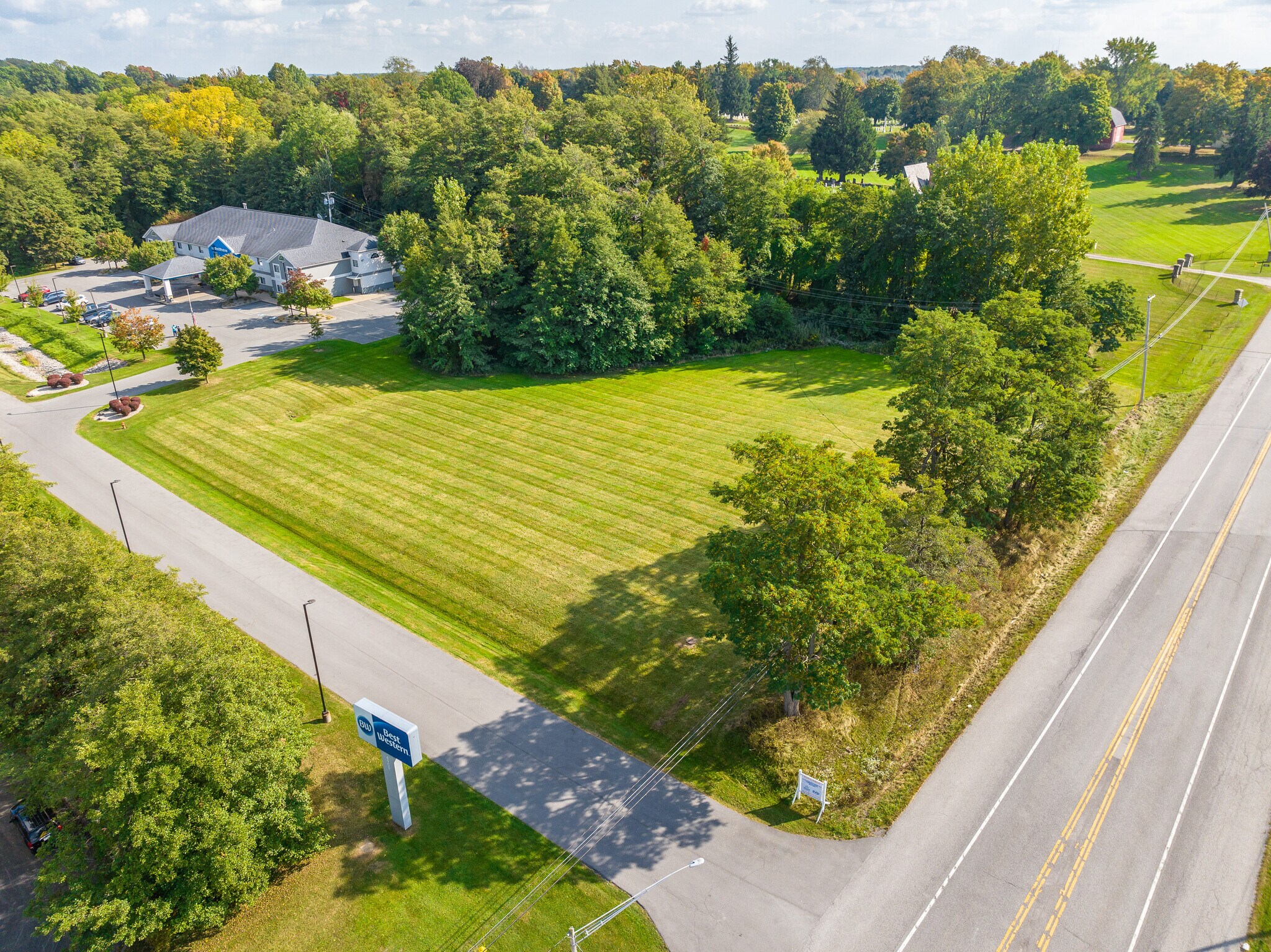 4904 Lake Rd S, Brockport, NY à vendre Photo du bâtiment- Image 1 de 8