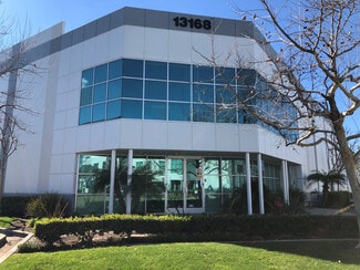 Plus de détails pour 13168 Sandoval St, Santa Fe Springs, CA - Industriel à vendre