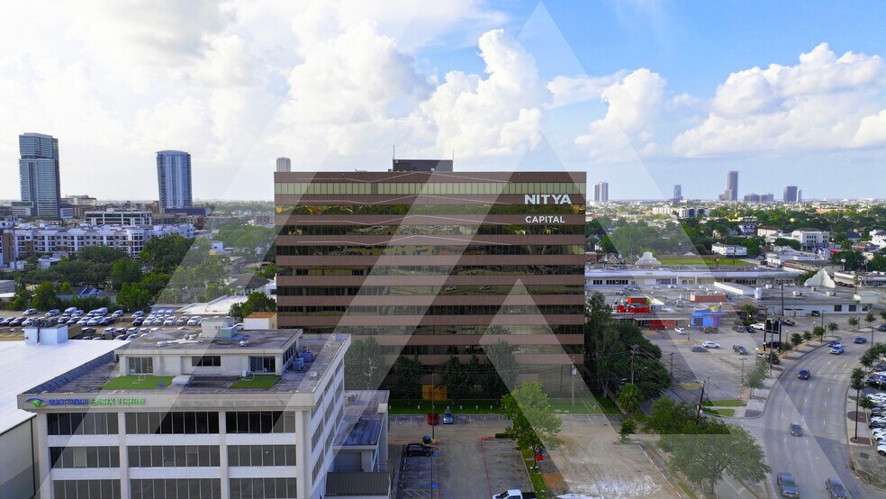 2211 Norfolk St, Houston, TX à louer - Photo du bâtiment - Image 2 de 7