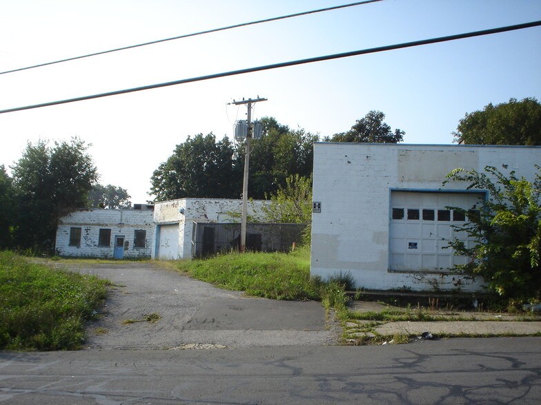 145-153 S William St, Newburgh, NY for lease - Primary Photo - Image 1 of 41