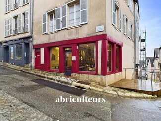Plus de détails pour Commerce de détail à vendre