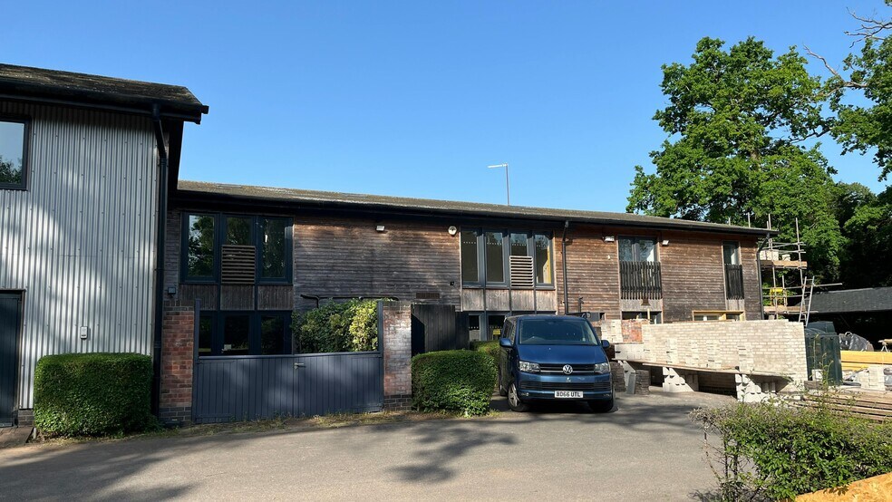 Langley Rd, Wootton Wawen à louer - Photo du bâtiment - Image 3 de 20