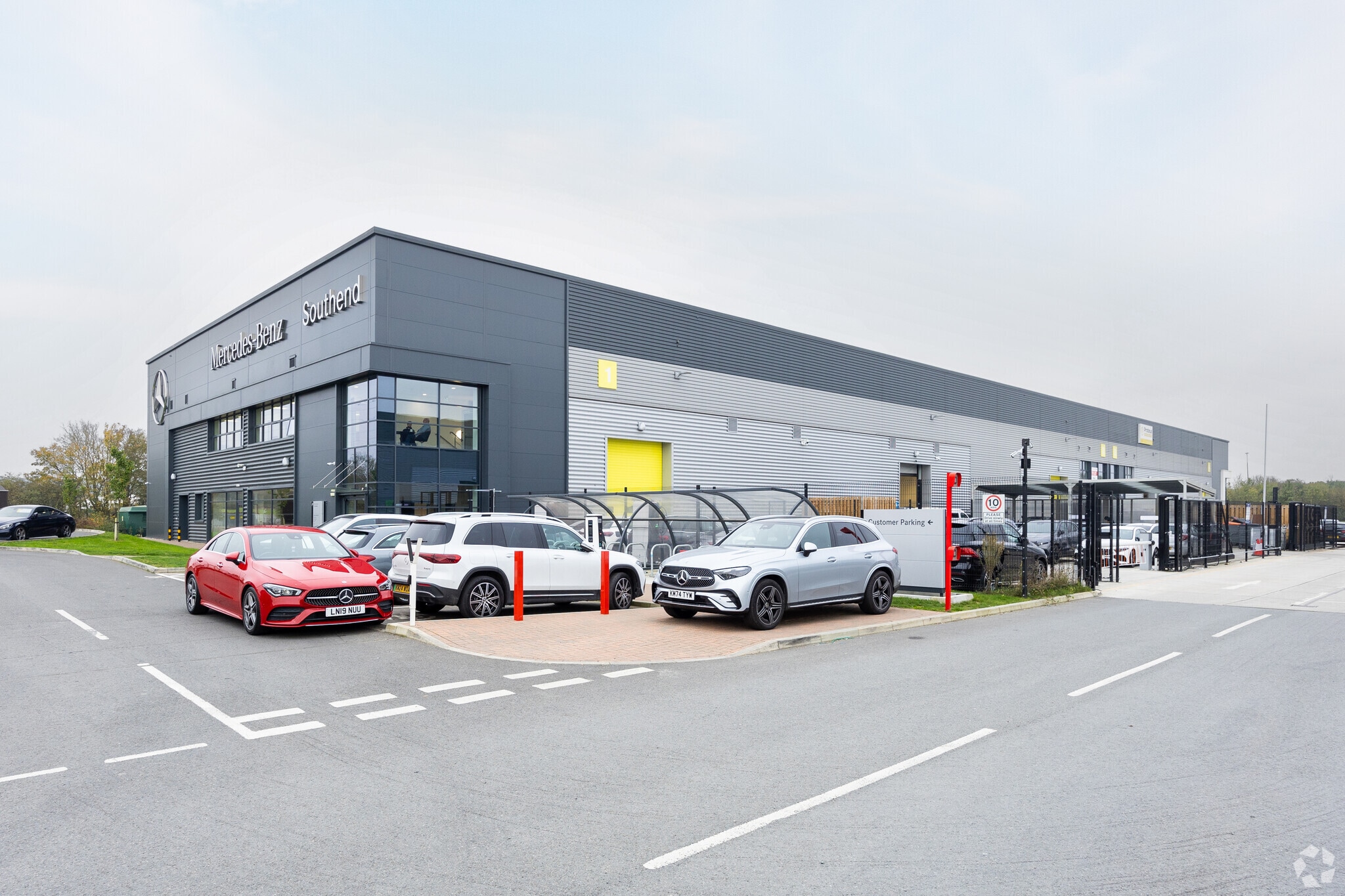 Arterial Rd, Rayleigh à louer Photo du bâtiment- Image 1 de 3