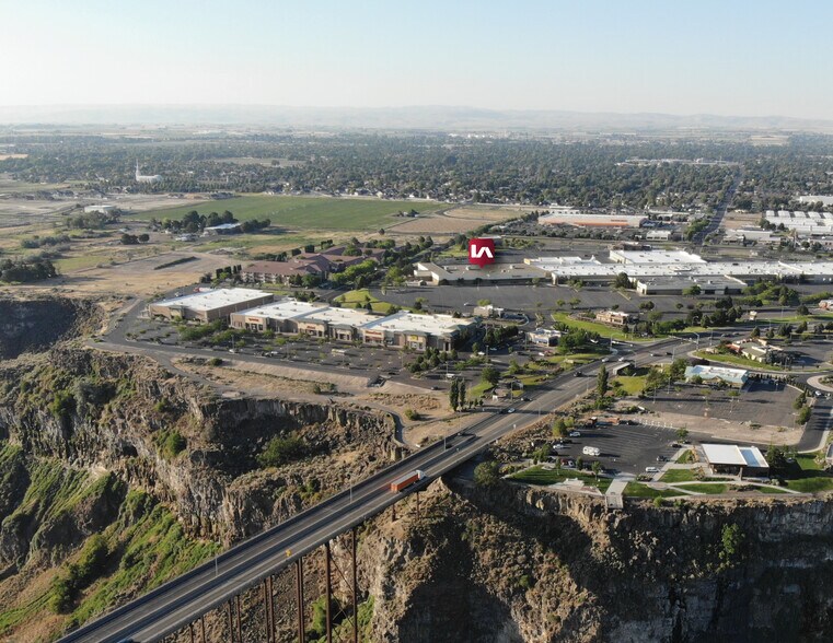 1485 Pole Line Rd E, Twin Falls, ID à louer - Photo du bâtiment - Image 2 de 15