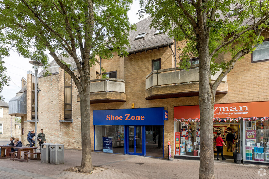 5 Fitzroy St, Cambridge for lease - Building Photo - Image 2 of 3