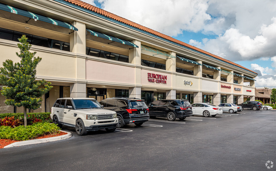 2900 N University Dr, Coral Springs, FL for lease - Building Photo - Image 3 of 7