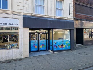 Plus de détails pour 98 West St, Fareham - Commerce de détail à vendre
