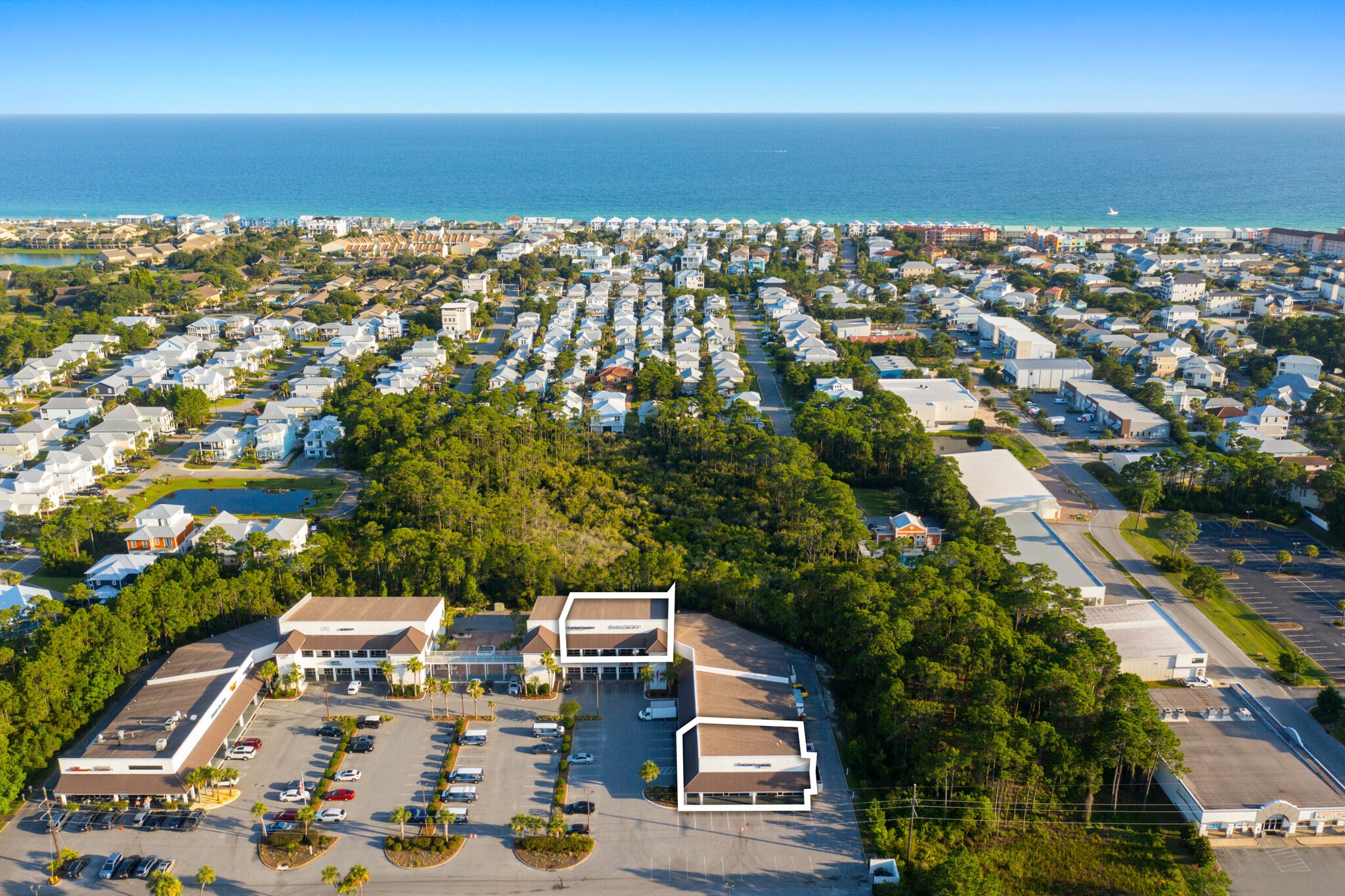 Holiday Plaza Units 121-122, 206,207,208 portfolio of 5 properties for sale on LoopNet.ca Aerial- Image 1 of 28