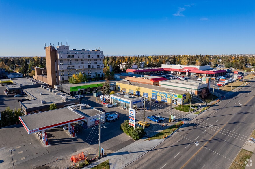 3821 17th Ave SW, Calgary, AB for sale - Aerial - Image 3 of 5