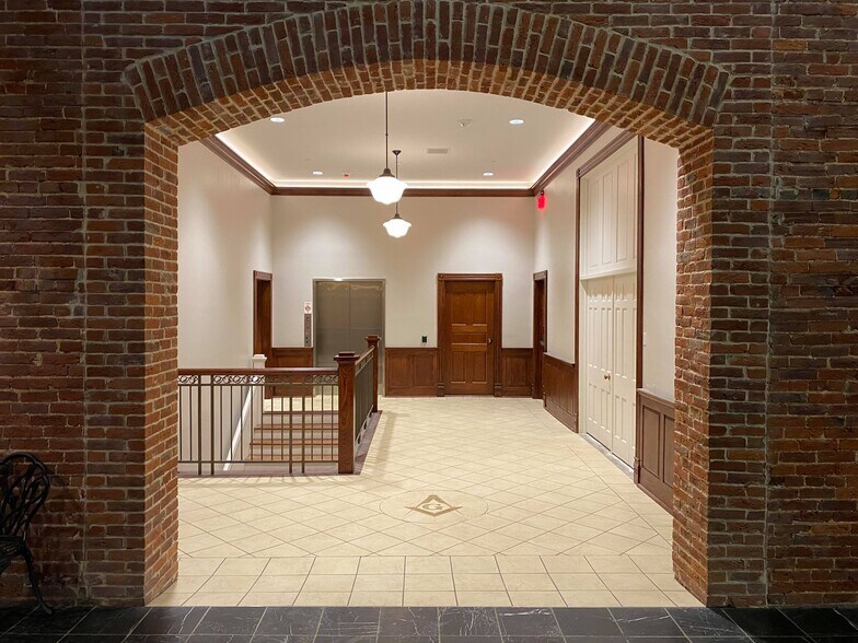 38-54 South Potomac Street, Hagerstown, MD à louer - Photo du bâtiment - Image 2 de 2