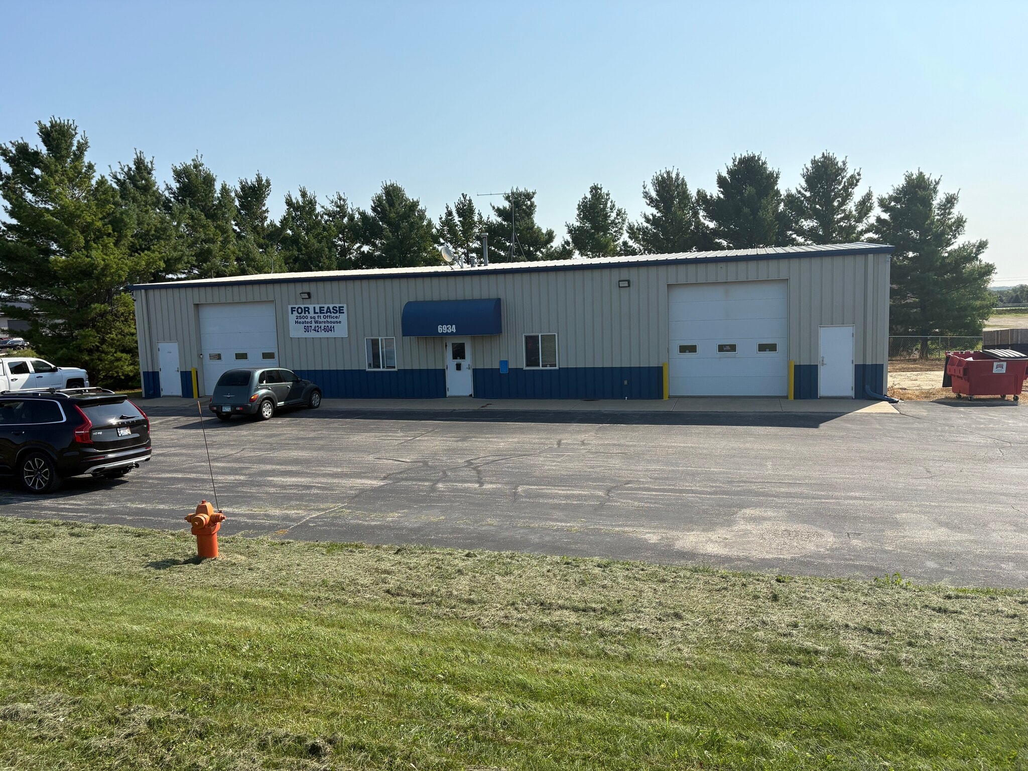 6934 11th Ave SW, Rochester, MN for lease Interior Photo- Image 1 of 12