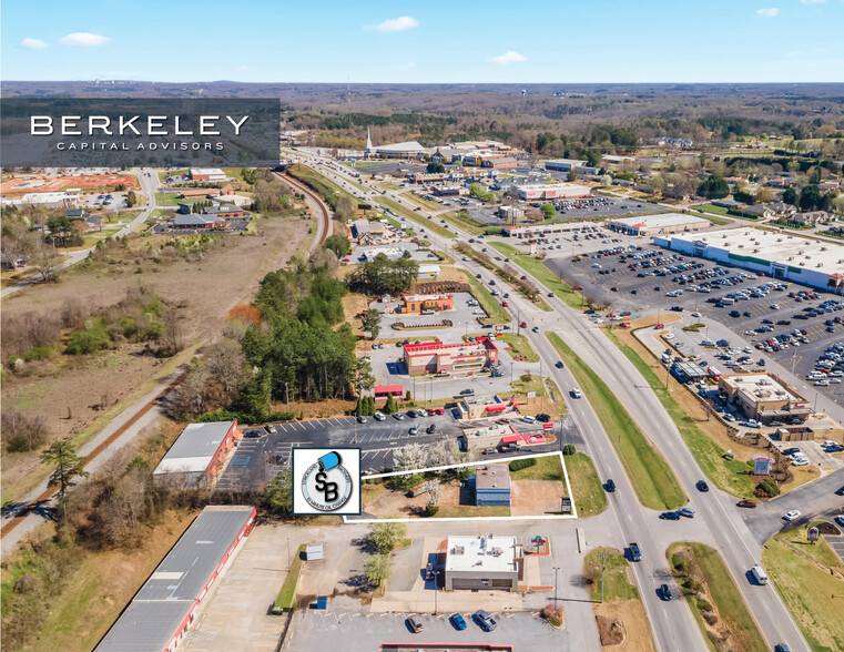 5188 Calhoun Memorial Hwy, Easley, SC for sale - Building Photo - Image 1 of 1