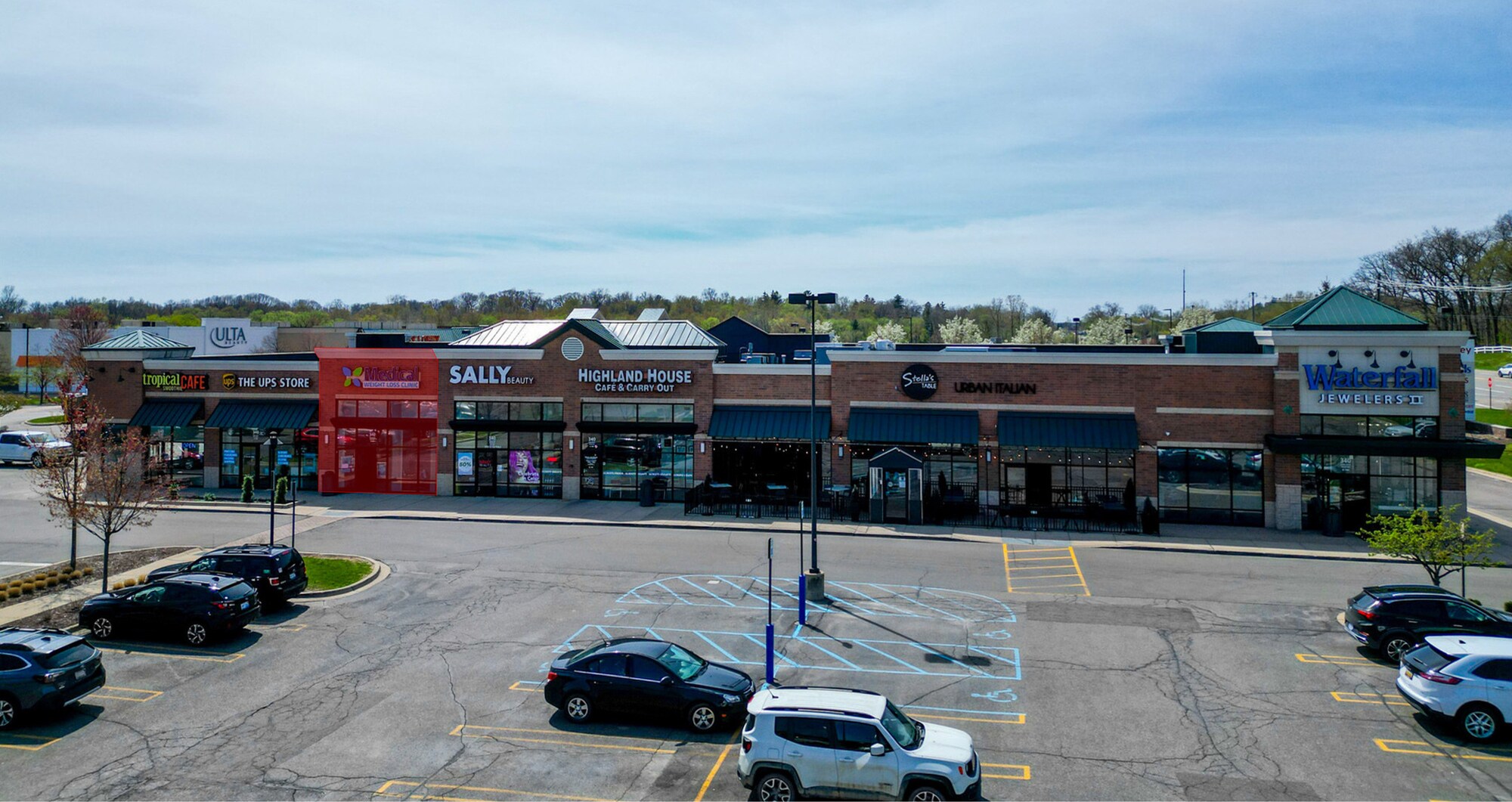310-330 Town Center Blvd, White Lake Township, MI à louer Photo principale- Image 1 de 7