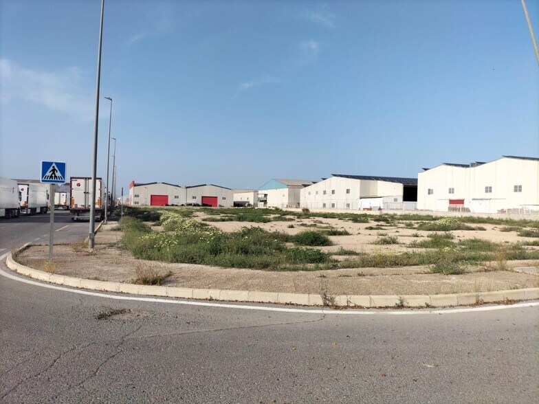 Industriel dans Almoradí à vendre - Photo du bâtiment - Image 2 de 3