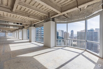 550 W C St, San Diego, CA for lease Interior Photo- Image 2 of 4