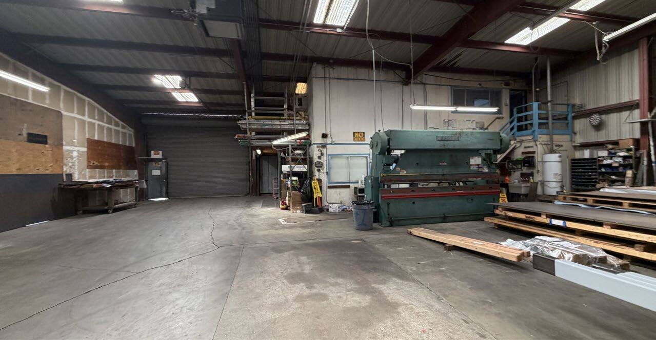 151-171 Industrial Way, Brisbane, CA for lease Primary Photo- Image 1 of 6