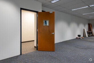 700 Kinderkamack Rd, Oradell, NJ à louer Photo intérieure- Image 1 de 3