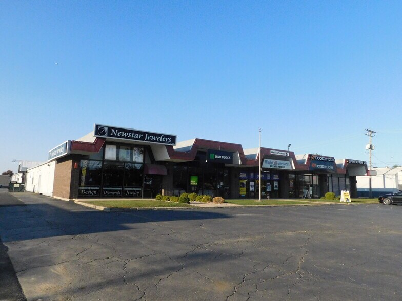 2413-2419 W Jefferson St, Joliet, IL à louer - Photo du bâtiment - Image 1 de 12