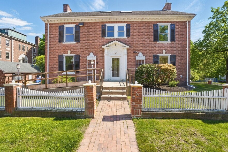 6 Windsor St, Andover, MA for sale - Building Photo - Image 1 of 25