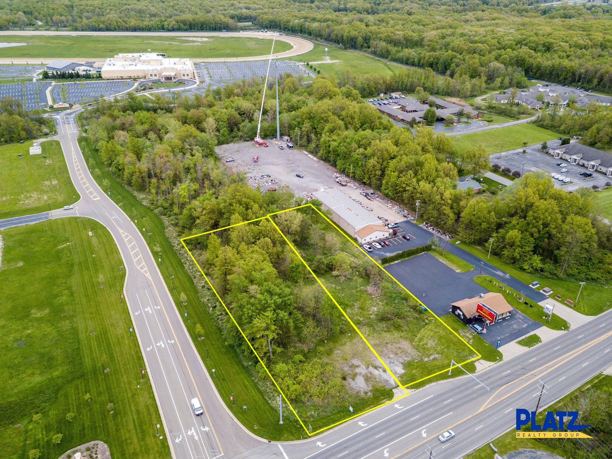 N Canfield Niles Rd, Youngstown, OH for sale Primary Photo- Image 1 of 9