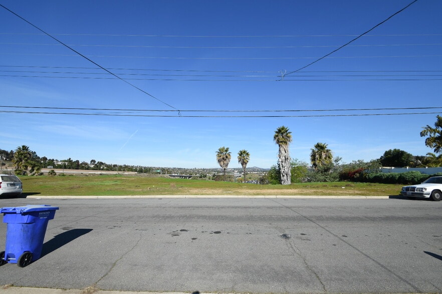 8840 Leigh Ave, Spring Valley, CA for sale - Building Photo - Image 3 of 45