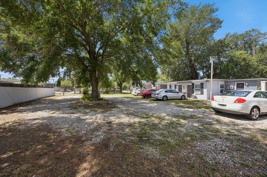 1313 39th St, Orlando, FL à vendre - Photo du bâtiment - Image 3 de 8