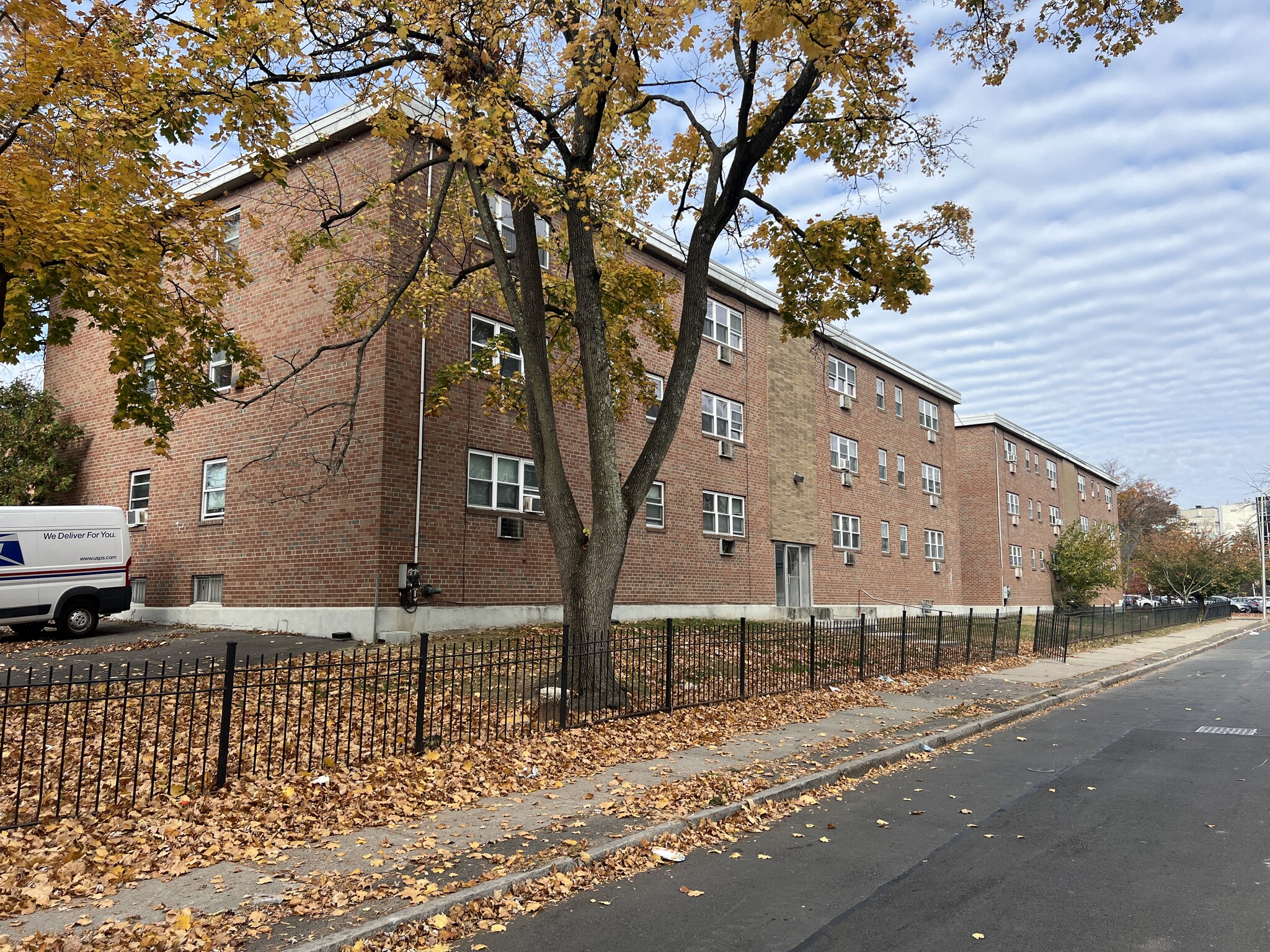 23 Marshall St, Hartford, CT à vendre Photo du bâtiment- Image 1 de 13