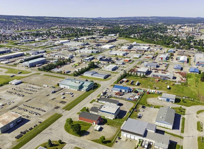 470 Rue Jean-Marie-Leblanc, Rimouski, QC for sale - Building Photo - Image 2 of 4
