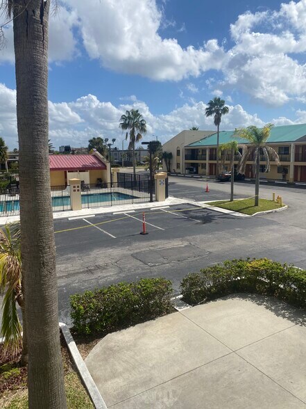 5900 American Way, Orlando, FL à vendre - Photo du bâtiment - Image 3 de 7