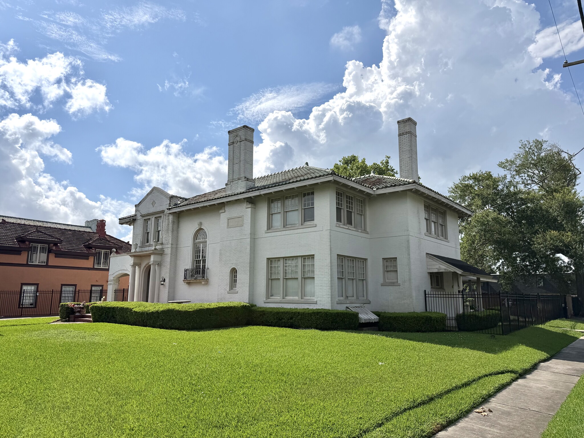 2175 North Ave, Beaumont, TX for lease Building Photo- Image 1 of 9