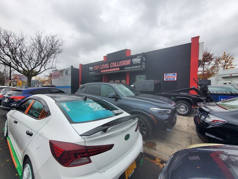 20612 Jamaica Ave, Queens Village, NY à vendre - Photo du bâtiment - Image 2 de 11