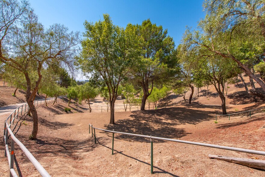 8450 Waters Rd, Moorpark, CA à vendre - Aérien - Image 3 de 61