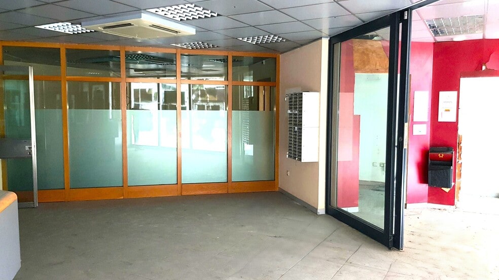 Carrer Doctora Castells, Lleida, Lérida for sale - Building Photo - Image 2 of 16