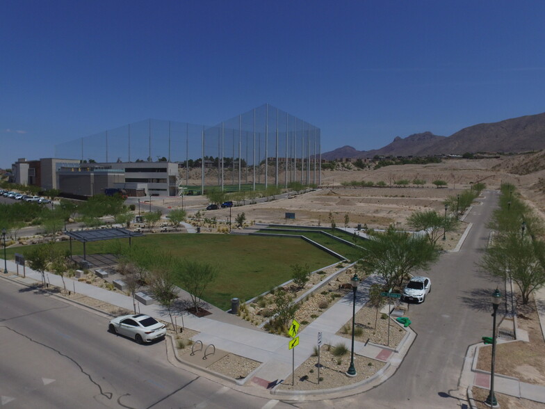 500-540 Vin Salon, El Paso, TX for sale - Building Photo - Image 1 of 17