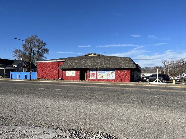 201 Burlington Ave, Logansport, IN à vendre - Photo principale - Image 1 de 1